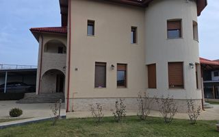 Reducere pret! ! Vila top cu piscina inchisa,  incalzita, barbeque - Poză 3