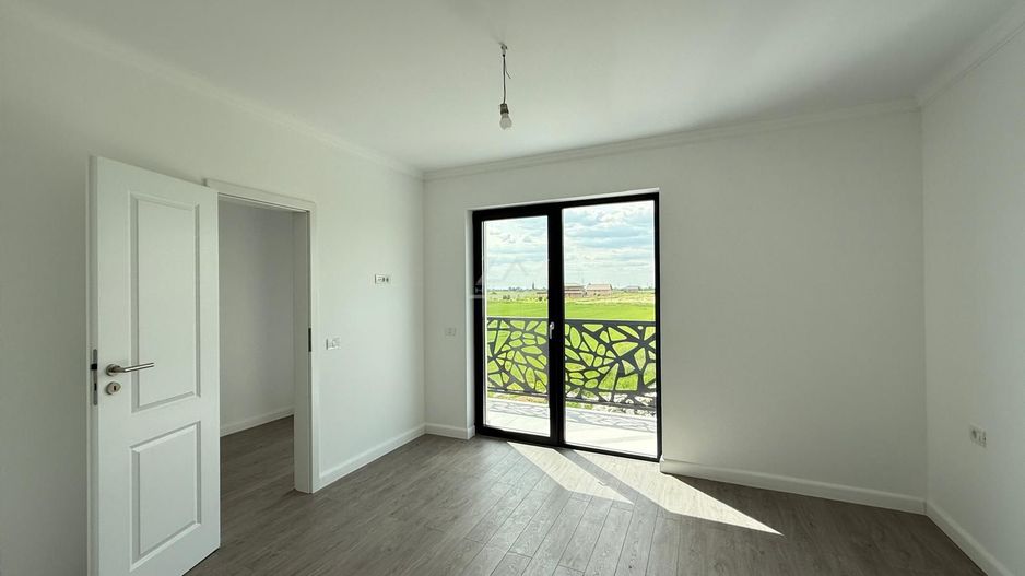 Drumul Boilor. Despartit prin CAMERA TEHNICA. Toate utilitatile. - Poză 5