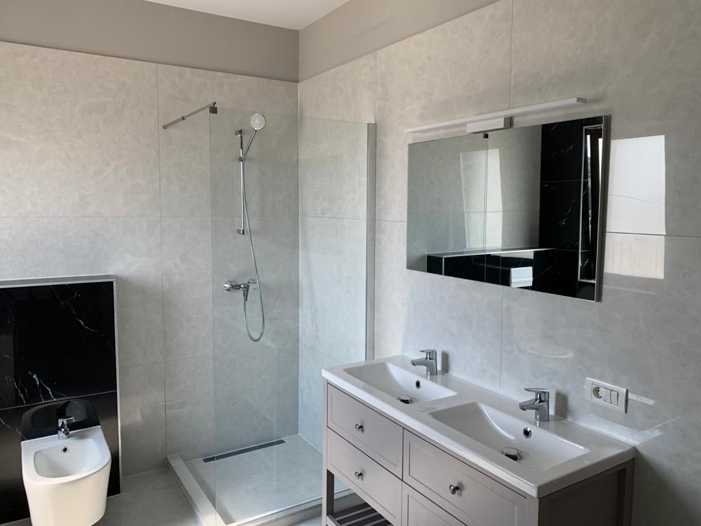 Duplex lipit prin garaj! Dumbravita - Poză 15