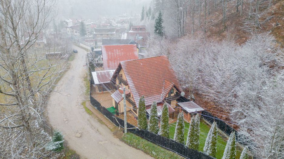 Casa individuala in Dambul Morii cu vedere spre Piatra Mare - Poză 22