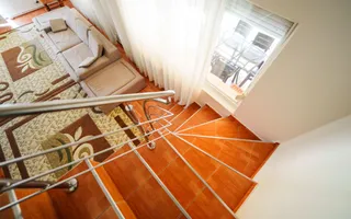Oaza de liniste in Bariera Valcii – casa P+1 cu terasa, curte si acces securizat - Poză 27
