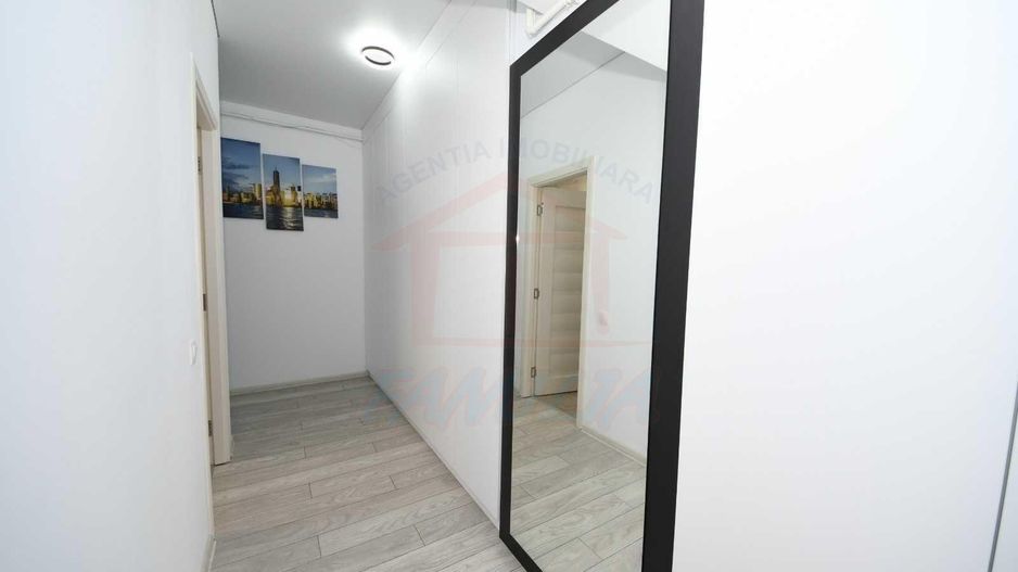 3 camere pe Faleza de inchiriat cu loc de parcare - Poză 4