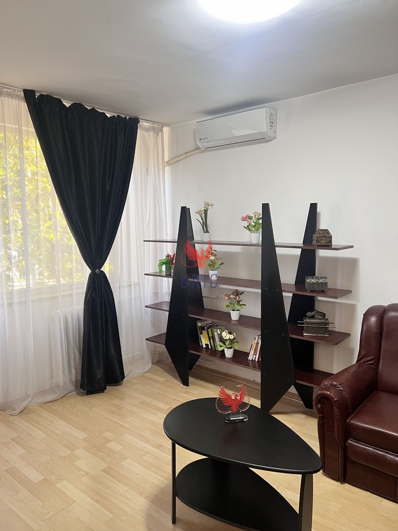 Decomandat, stradal, Calea Bucuresti etaj 1 - Poză 25