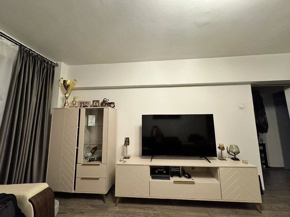 Închiriere Apartament 3 Camere | 13 Septembrie - Panduri - Poză 1