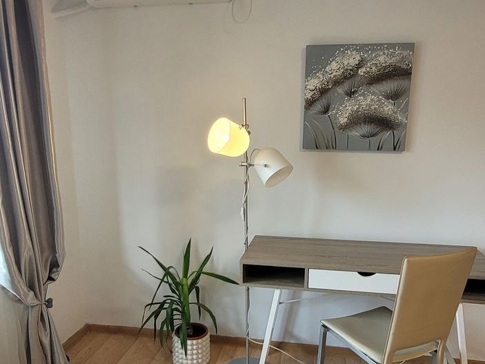 Garsoniera de inchiriat- Lujerului, Uverturii colt cu teatru Masca - Poză 12