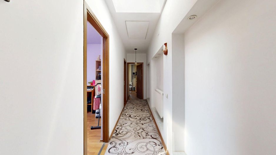 VIla Spatioasa 9 Camere si teren 260 mp - Strada Escalei! - Poză 33