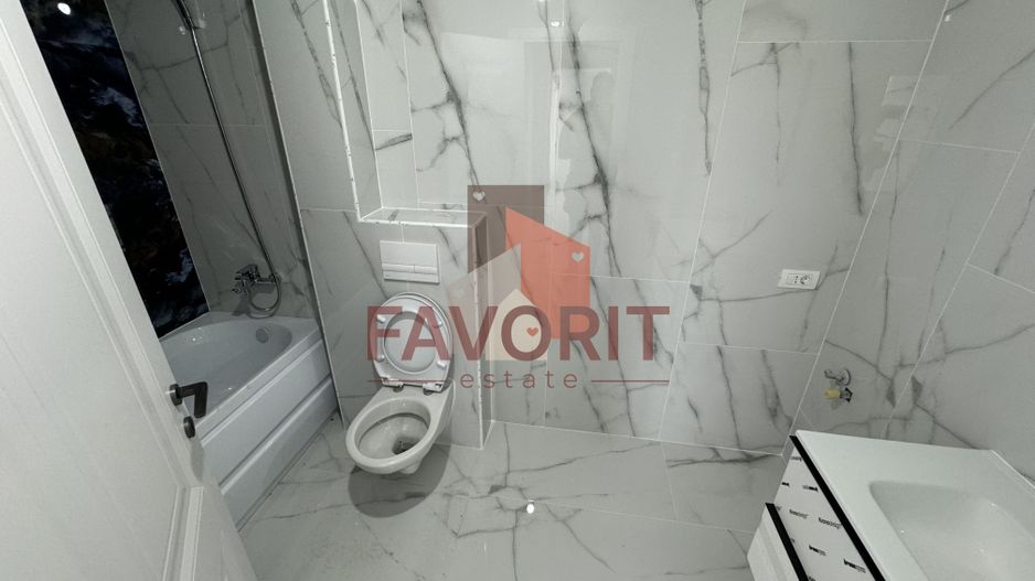 Bloc NOU. Etaj 1. La asfalt. Dumbravita. - Poză 8
