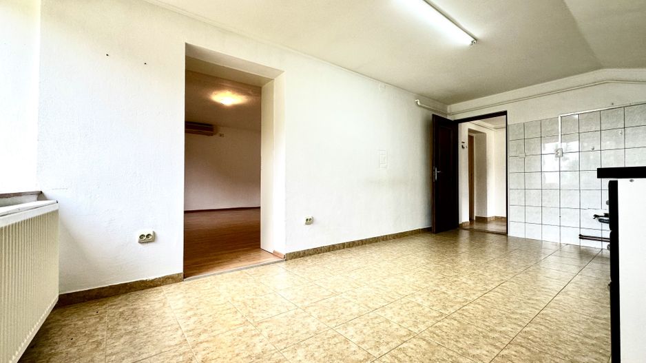 Casa individuală de închiriat - Dumbrăvița Central - Poză 15