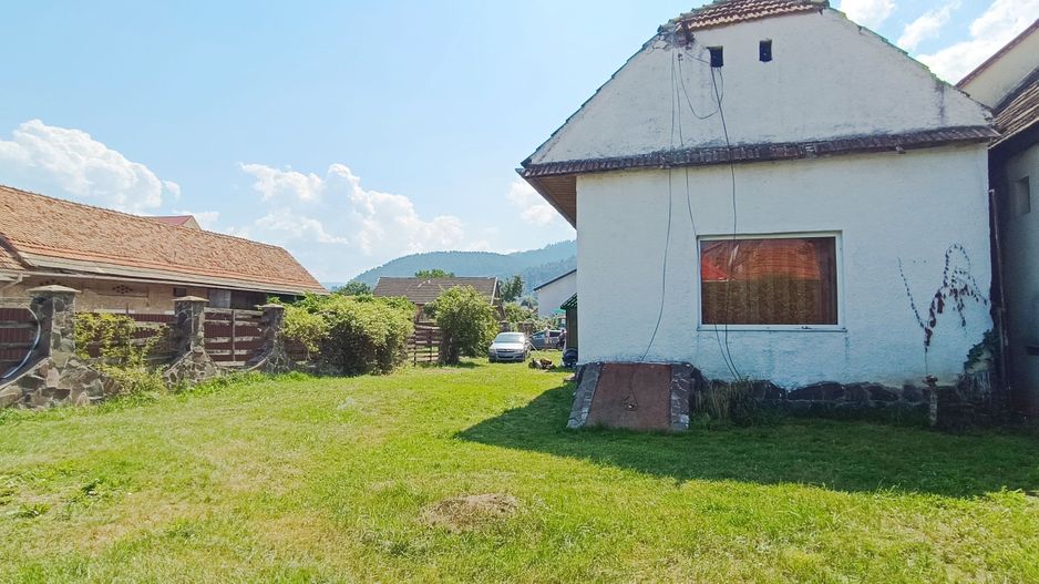 Casa si teren de 916mp in Sacele,cu front la B-dul Brasovului - Poză 18