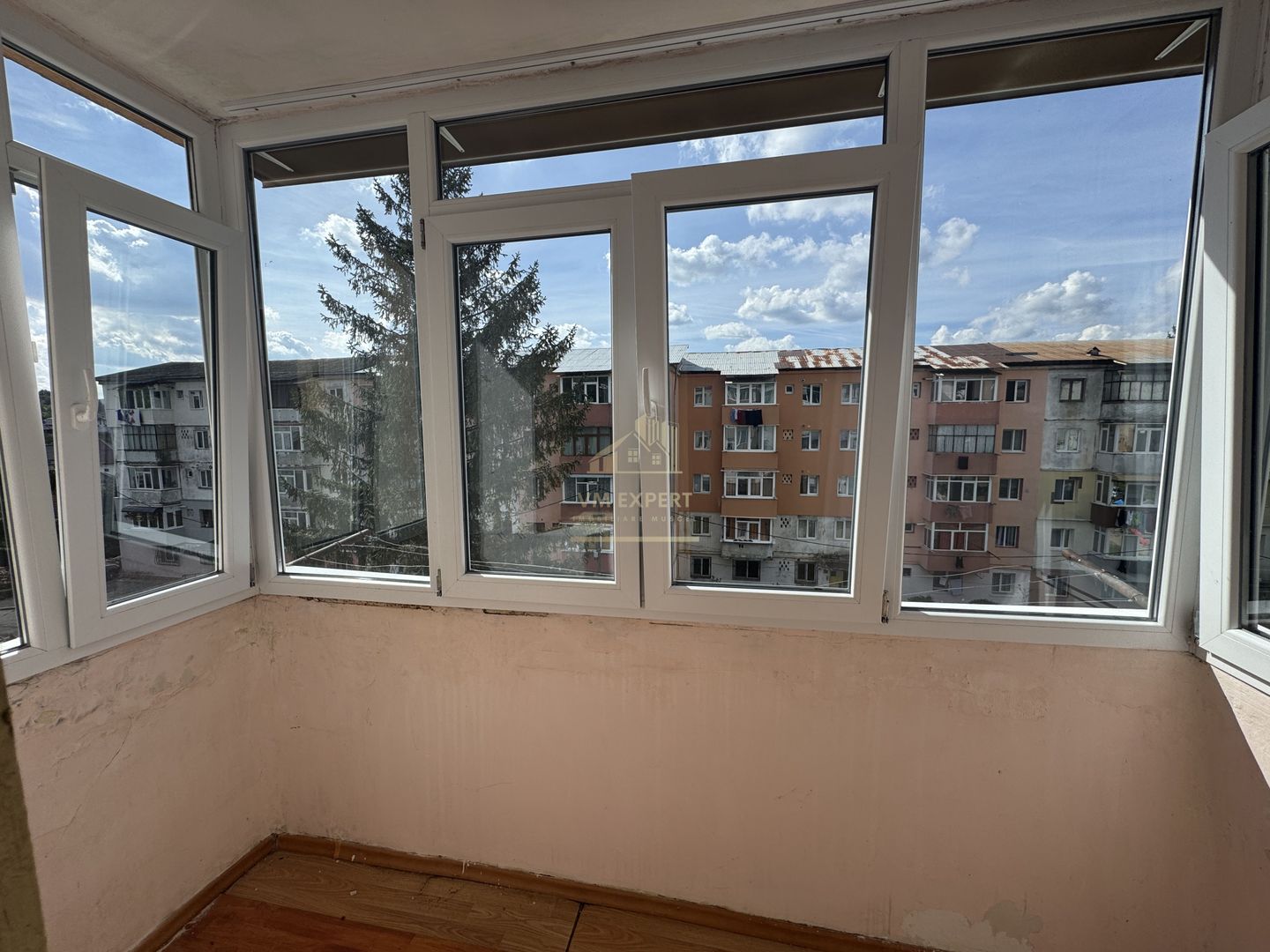 APARTAMENT 3 CAMERE, CAMPULUNG, VISOI - Poză 5