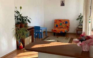 Apartament cu 3 camere, 60 mp, zonă excelentă pentru familii. - Poză 2