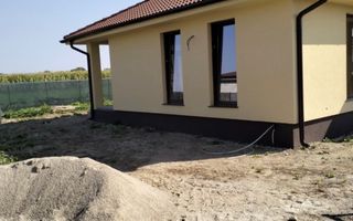 Casa de vanzare Lazuri - Poză 6