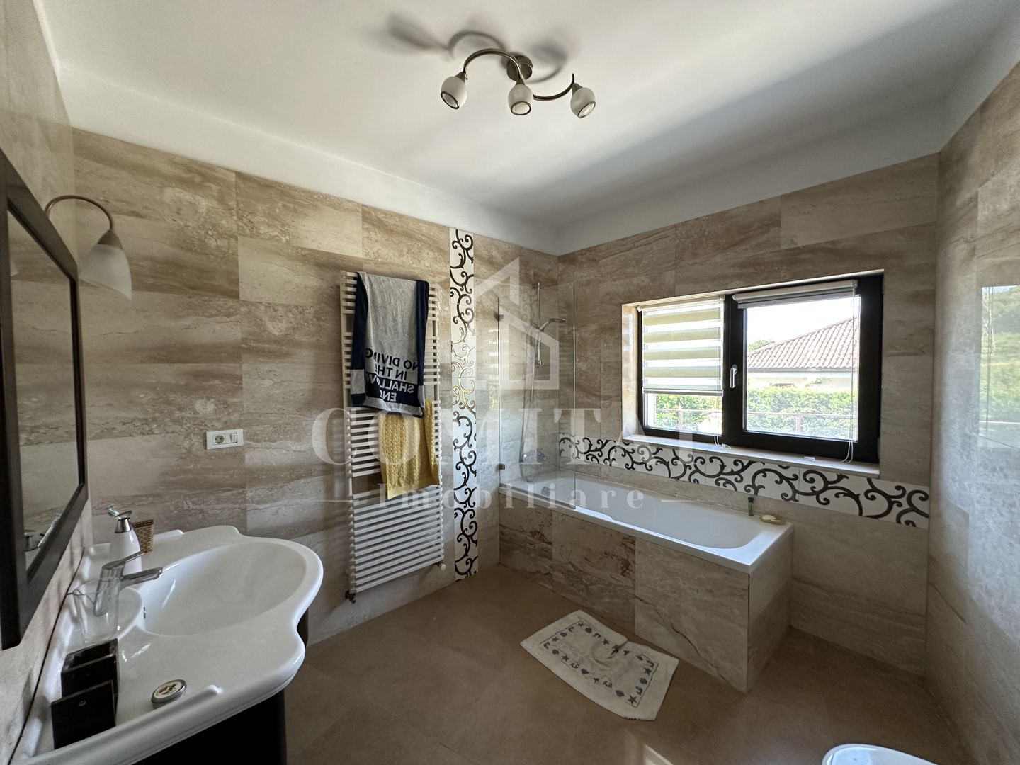 Casa Individuala cu 4 dormitoare | Drum Privat | Cartier Europa - Poză 23