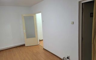 Garsoniera | Doctor Hacman | Etaj 3 - Poză 5