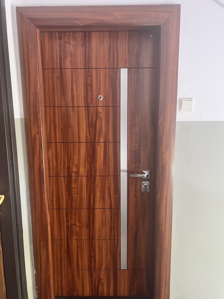 Spre închiriere apartament 3 camere renovat - Poză 6