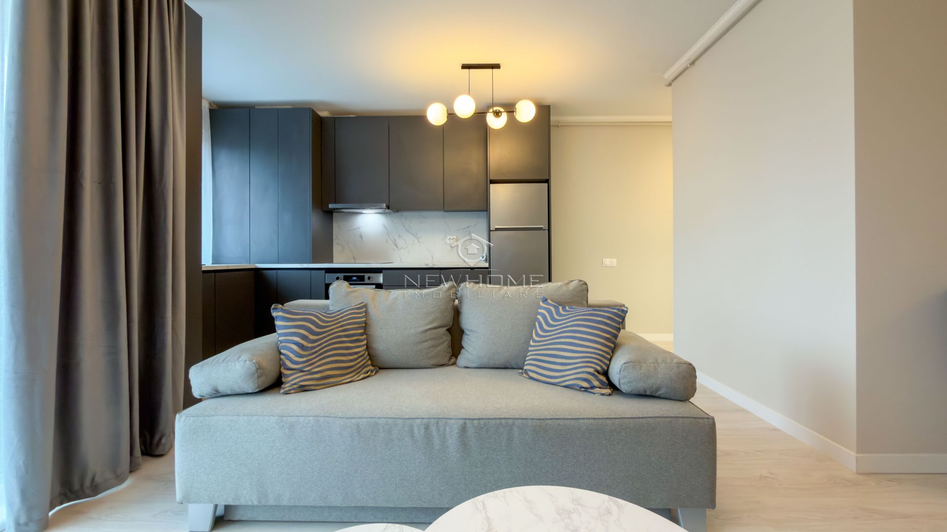 Apartament 2 camere, poarcare, Str Abatorului Floresti - Poză 2