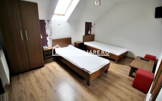 Pensiune P-E-M 9 camere,9 bai,1 bucatarie,teren 900 mp - Poză 5