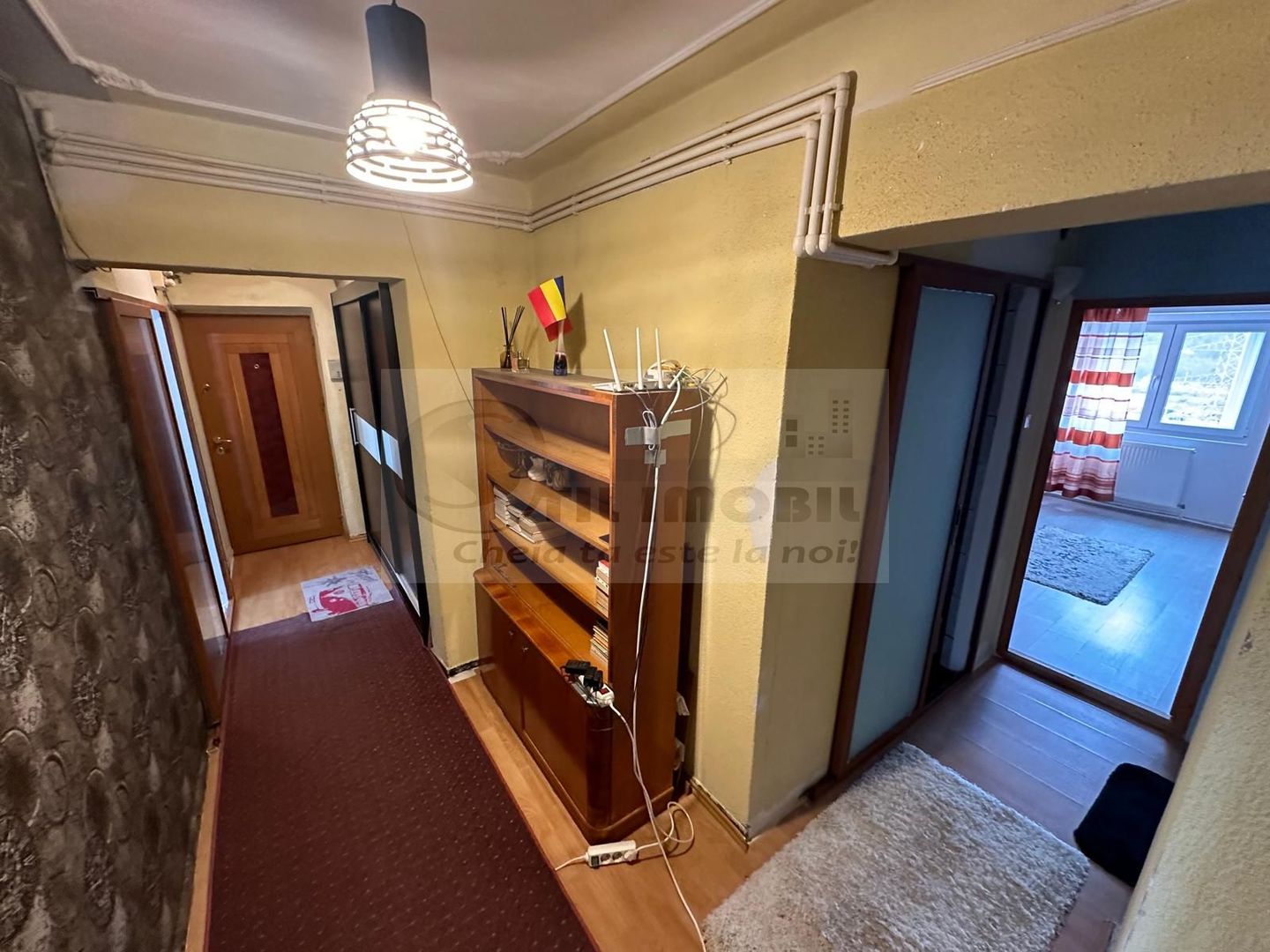 Apartament 97 mp, 4 camere decomandat, CUG-Selgros – 165.000 € - Poză 9
