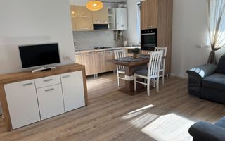 Apartament cu 3 camere, curte proprie si loc de parcare - Poză 8