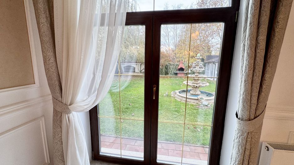 Vila lux cu 1000 mp teren pe Erou Iancu Nicolae langa Jolie Ville - Poză 41