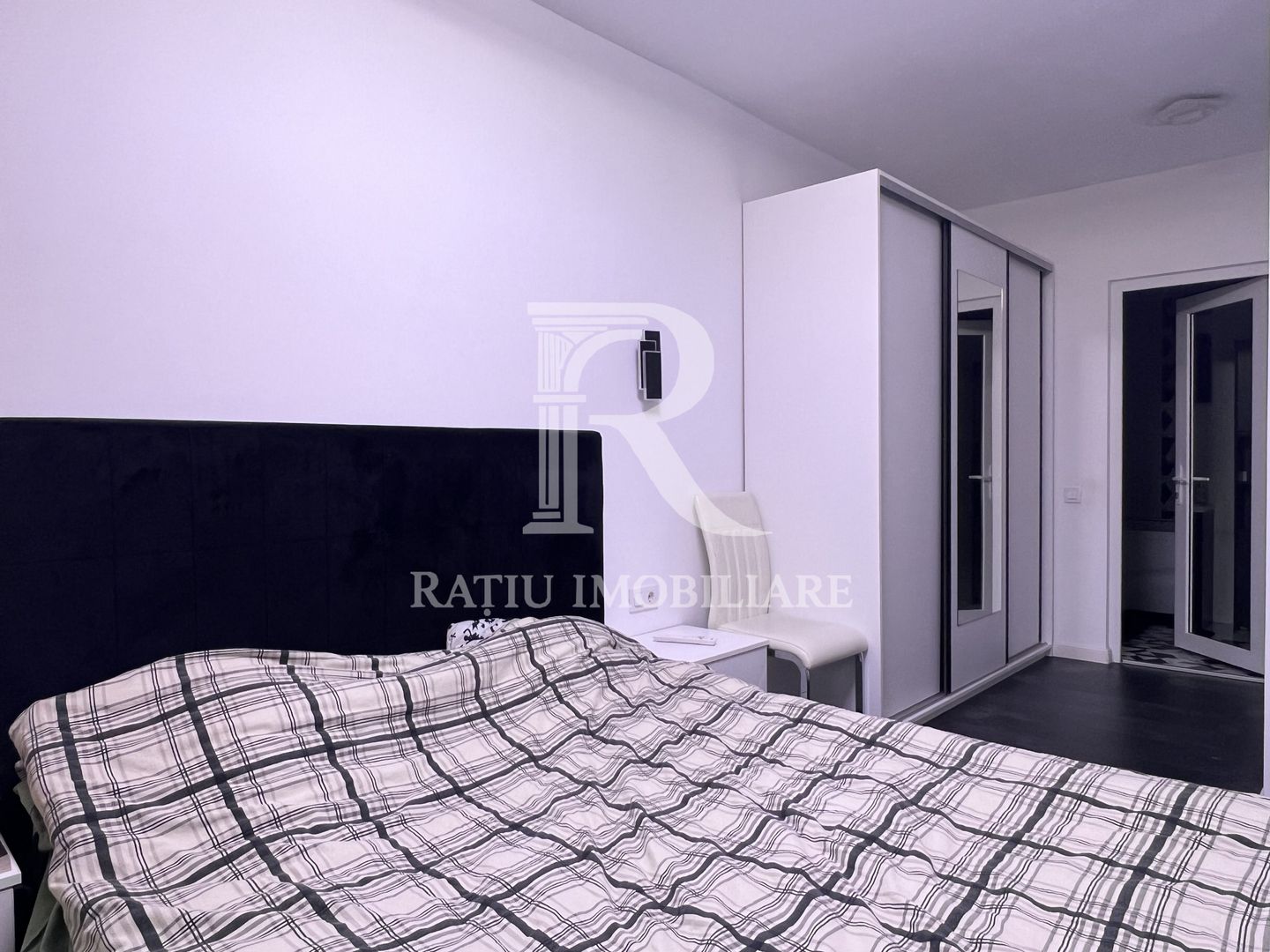 Apartament Exclusivist cu Suită Matrimonială | Parcare | ARED | Oradea - Poză 10