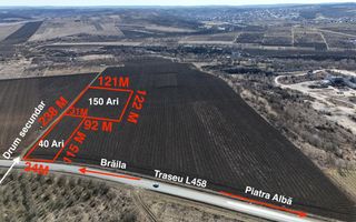 Teren agricol 190 ari, amplasat la traseul Ialoveni Băcioi - Poză 1