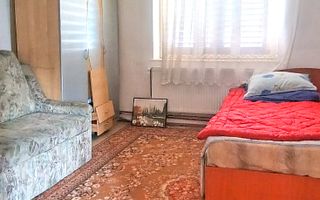 Casă cu teren 800 mp la 25 km de Sibiu – 3 camere - Poză 4