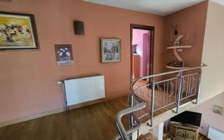 Casă spațioasă și luminoasă, cu teren generos, zona Europa - Poză 7