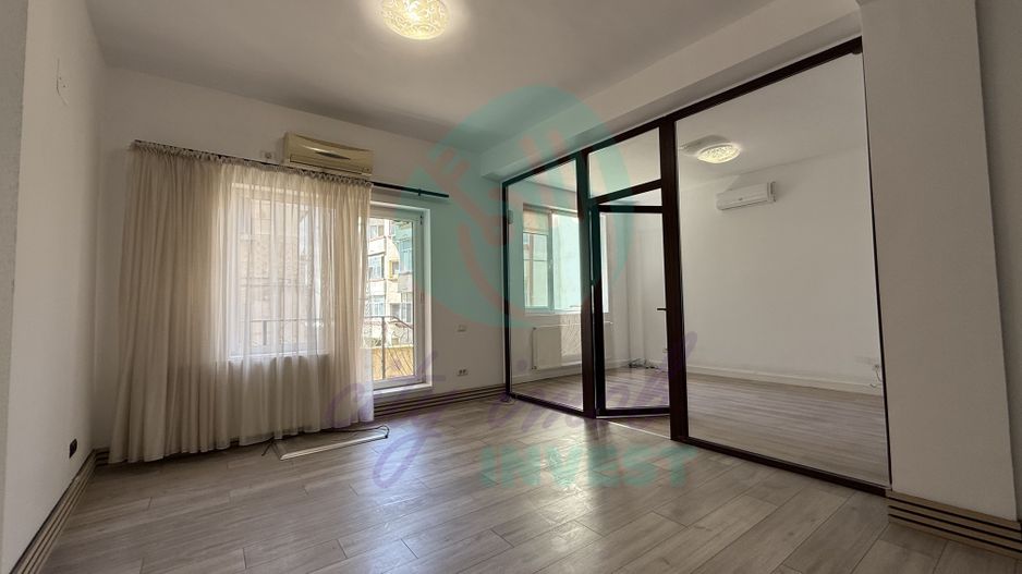 Casă spațioasă Piața Muncii | 365 mp - Poză 2
