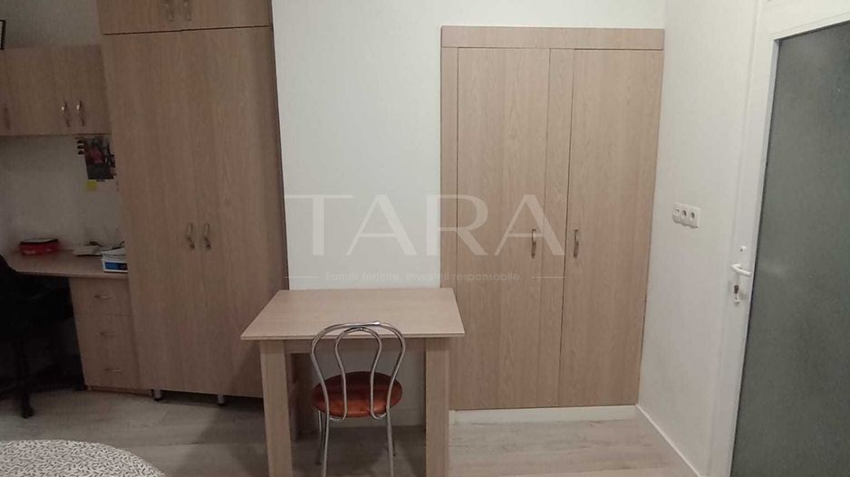 Garsonieră renovata în zonă Centrală – Ideală pentru Investiție. - Poză 3