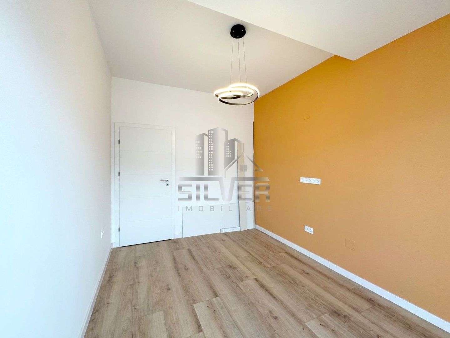 Apartament cu 2 camere dec. recent finisat+terasa de 12 mp/CF. - Poză 6