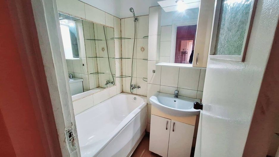 Circumvalatiunii - Gh-Lazar | 2 Camere | Centrala Proprie. - Poză 4