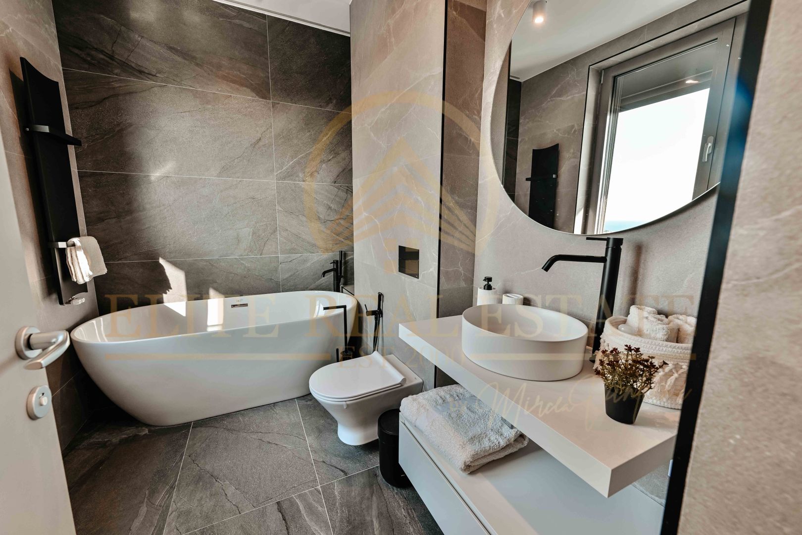 PENTHOUSE UNIC in mijlocul orasului Constanta - Poză 24