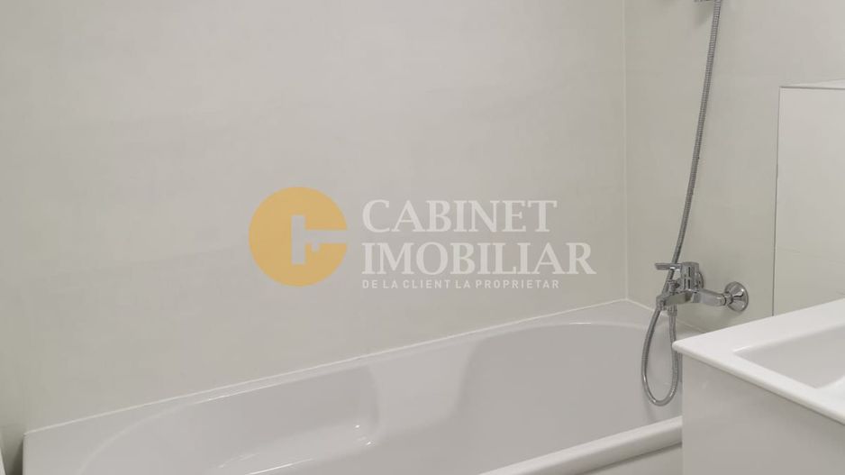 Închiriez apartament 1 cameră – Complex Freya, Bucium + loc de parcare - Poză 6