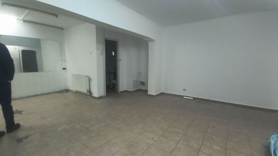 COLENTINA - Maior Bacila | Spatiu Comercial - Poză 6