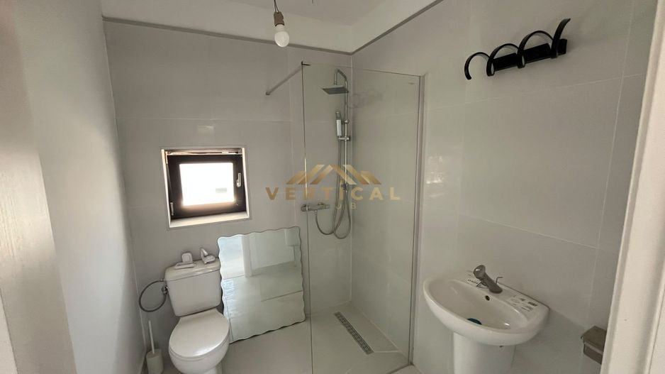 Casă Individuală  P+1 cu 4 Camere și Curte Generoasă Berceni/Ilfov - Poză 8