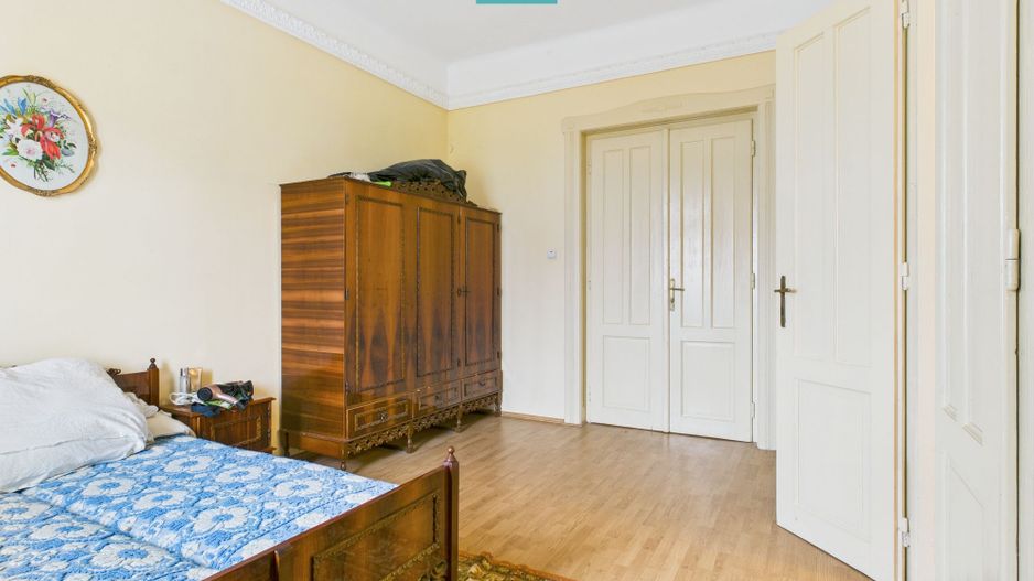 CONAC IMPRESIONANT ÎN GHIOROC - Poză 33