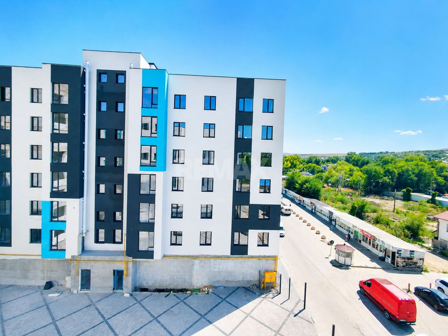 APARTAMENT CU 3 DORMITOARE – 72 m² | CENTRUL ORAȘULUI ANENII NOI - Poză 4
