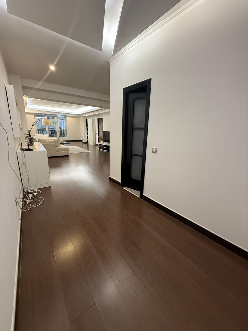 Apartament 3 camere de lux - Cartierul Francez, Complex Persepolis Palladian - Poză 4