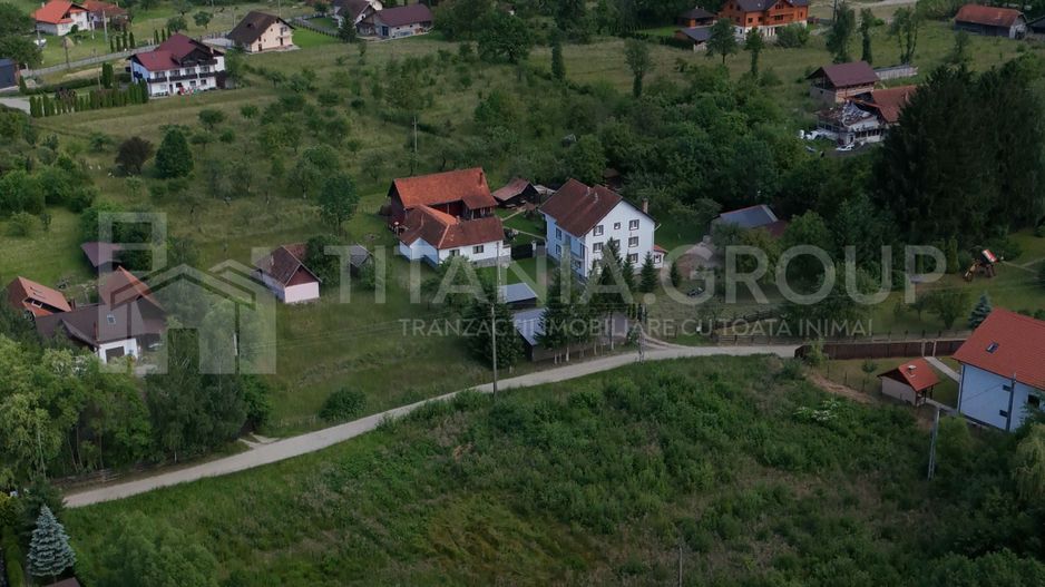 Teren 2.797 mp cu priveliște montană și potențial turistic – Predeluț, Bran - Poză 4