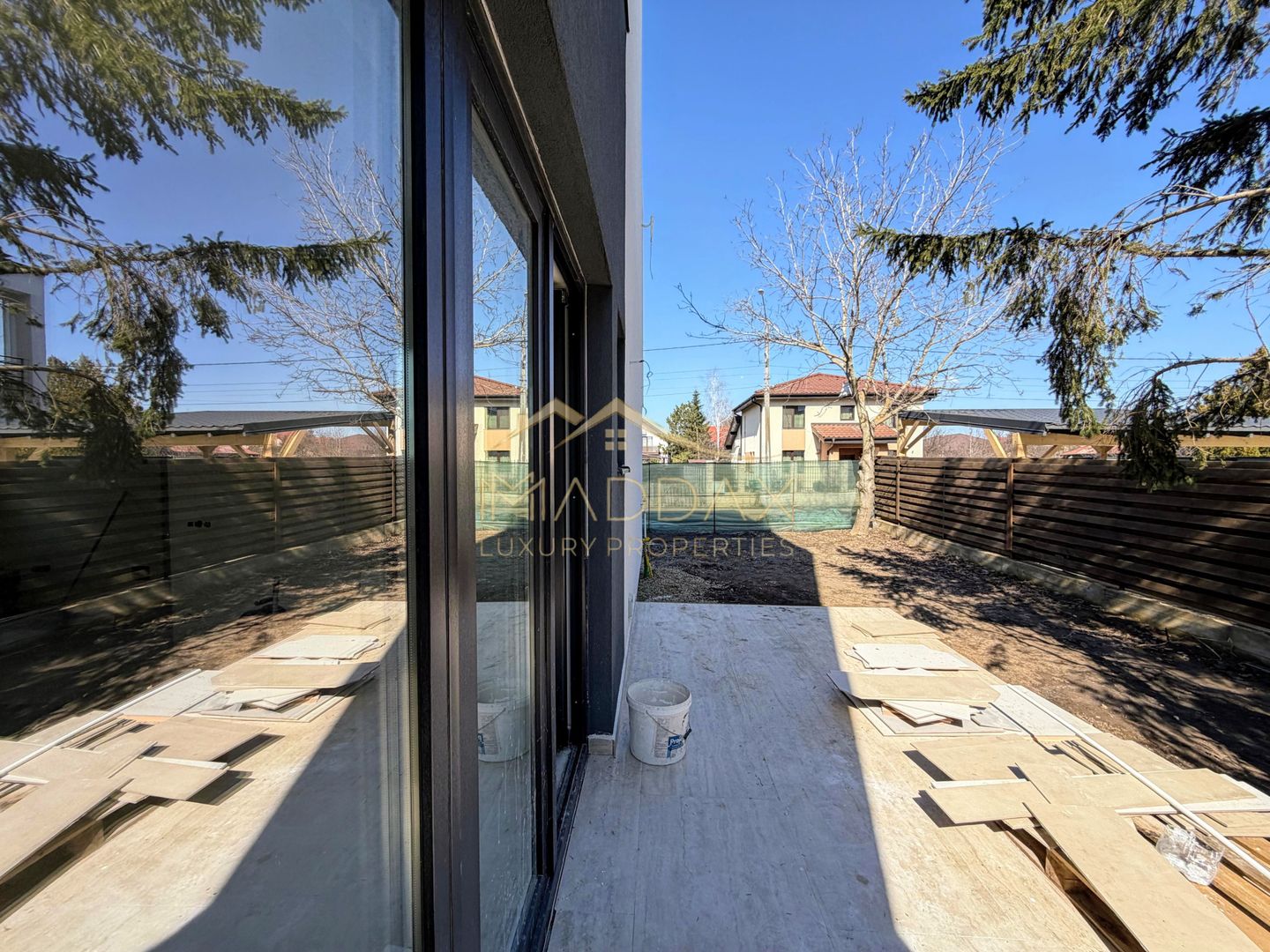 Vila moderna 6 camere // 190mp // teren 300mp // Tunari - Poză 4