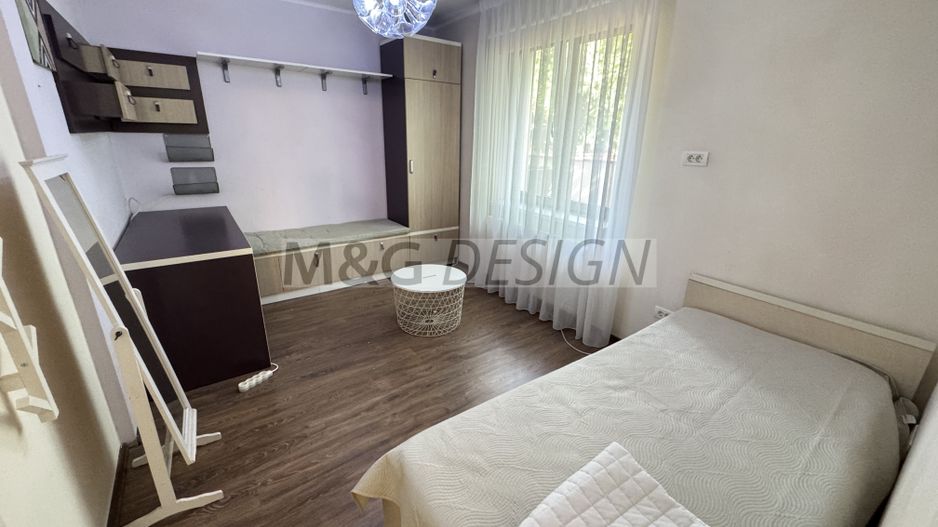 3 camere zona Complex Studentesc etaj 1  CENTRALA PROPRIE, curte - Poză 17