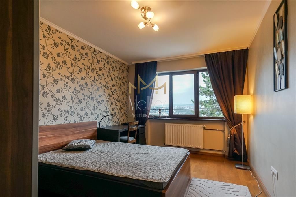 ?** Apartament modern si spatios cu 4 camere panorama Gruia ** - Poză 12