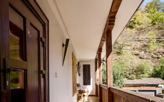 Casă individuală cu 5 camere și curte proprie - în Cisnădioara - Poză 24