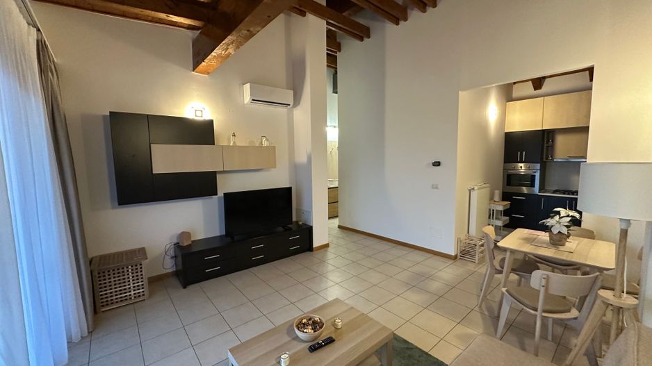 Apartment 2 canere la intrare in Dumbravita - Poză 3