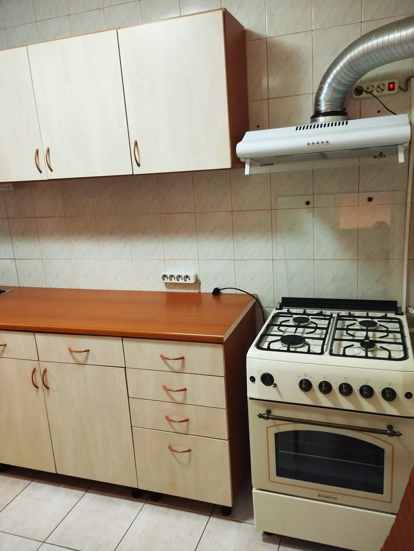 3 camere Brancoveanu - Secuilor - 2 gr. sanit., bloc 1986,loc parcare! - Poză 14