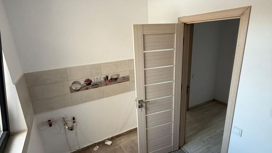 Apartament 3 camere în vilă P+1,  curte Inacului - Poză 4