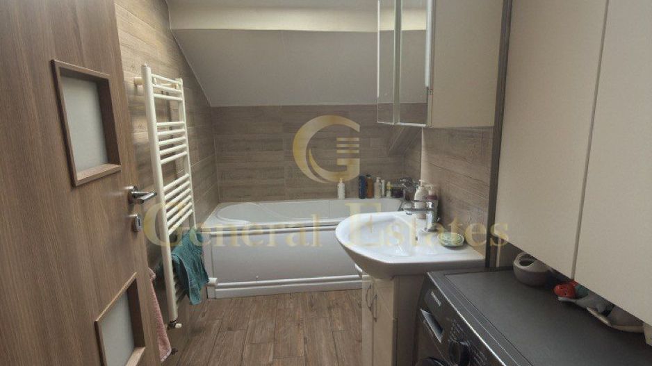 Apartament 2 camere Sanpetru cu parcare inclusă - Poză 7