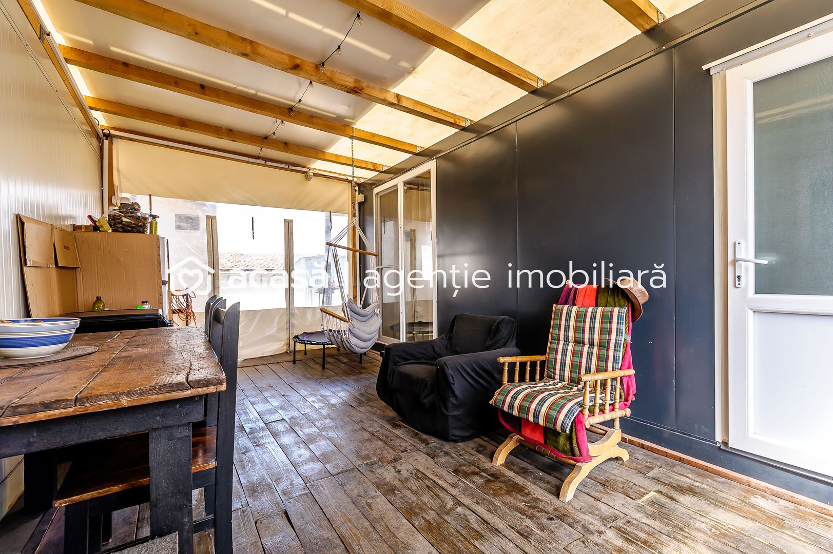 VANDUT! Casa - tip container - Teren 1987 mp - Turnu - COMISION 0% - Poză 2