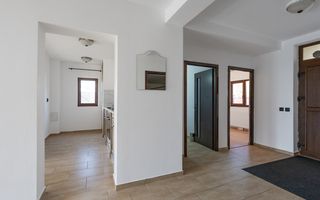 Casă cu 4 dormitoare în Ronaț | 181 mp utili | Garaj | Teren 345 mp - Poză 5